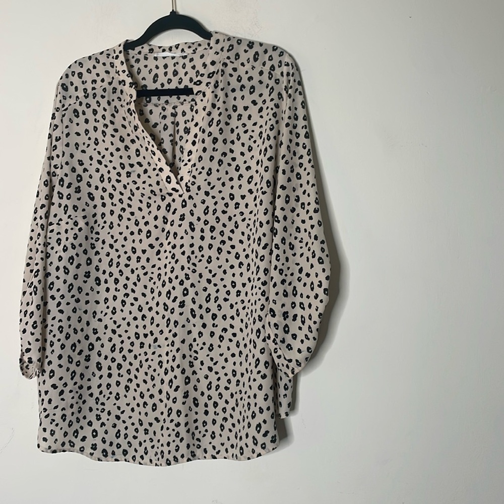Lush 2x animal print blouse​